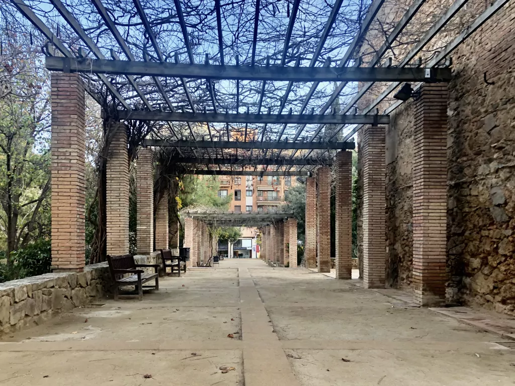 Vender tu piso en Camp de l'Arpa Barcelona